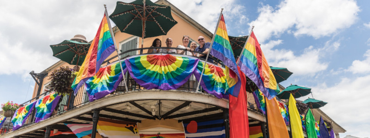 Stolze Pride Farben in New Orleans