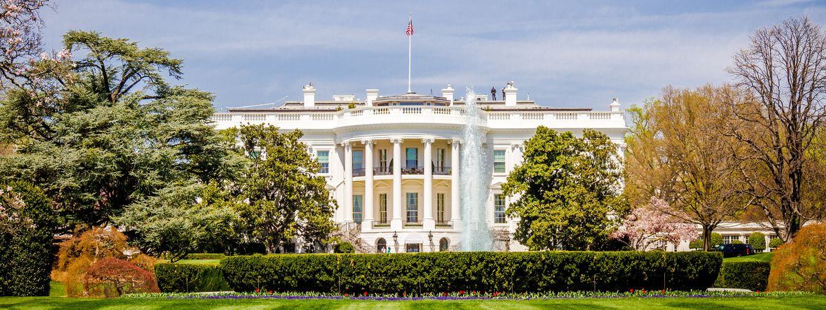 Weißes Haus, Sitz des amtierenden Präsidenten der Vereinigten Staaten, in Washington, DC