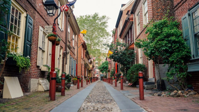 Elfreth's Alley  – provided by Kyle Huff for Discover Philadelphia