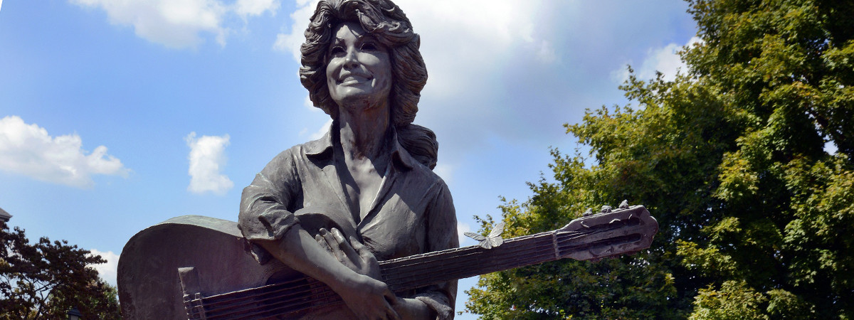 Dolly Parton-Statue in Sevierville